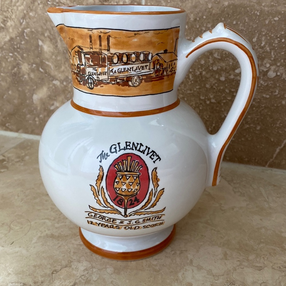 The Glenlevit 12 yr Scotch Whiskey porcelain pitcher :: Made in Revol France